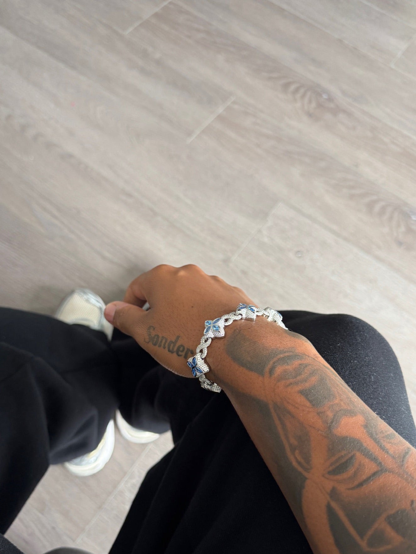 Parallox Clover Bracelet